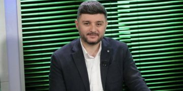 BLEDIAN KOKA/ Dita kur Edi Rama shtetezoi nje “skene krimi”!