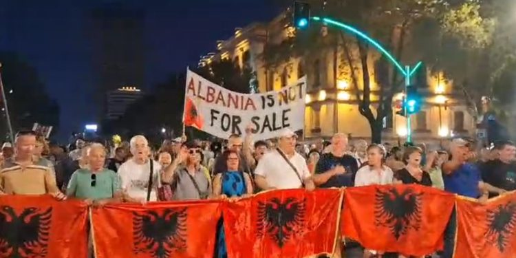 DITA 98/ Paralajmërohet protestë masive për 100-ditëshin
