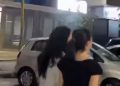 “E kapën mat”/ Protestuesit përballen me Belinda Ballukun, thirrje: “O hajdute”, “Rama në burg, Belinda në burg”