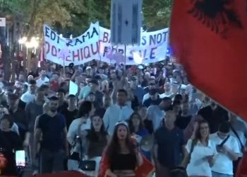 DITA 109/ Arrestoni Ramën, lironi shqipet! Nesër protestë te Parlamenti