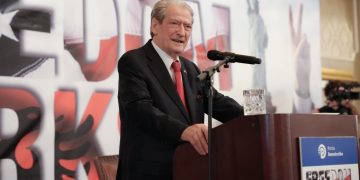 Berisha kthehet nga SHBA: Udhëtimi më ripërtëritës i jetës sime